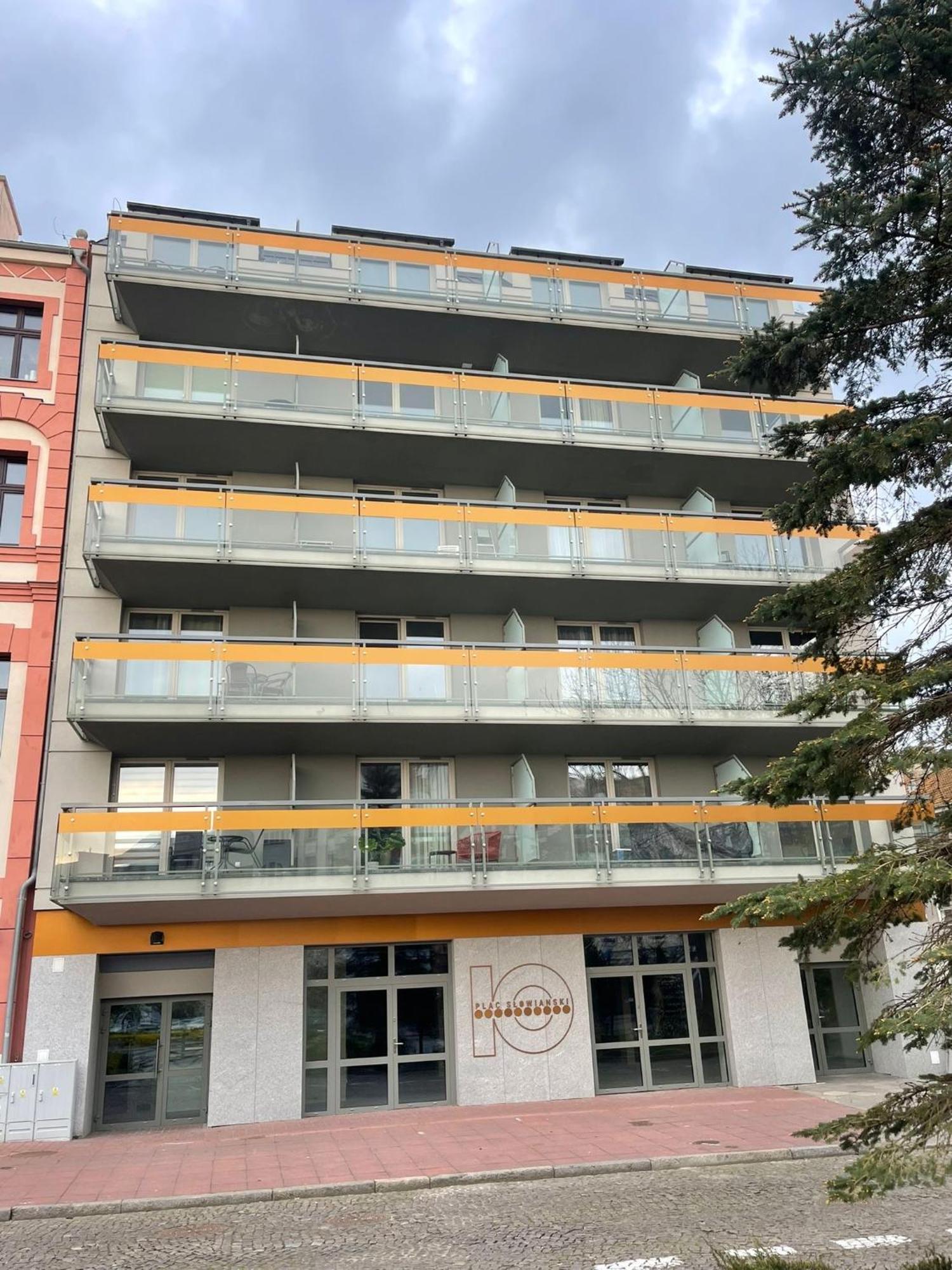 Golden Hour Apartments- Plac Slowianski 26 Swinoujscie Exterior photo